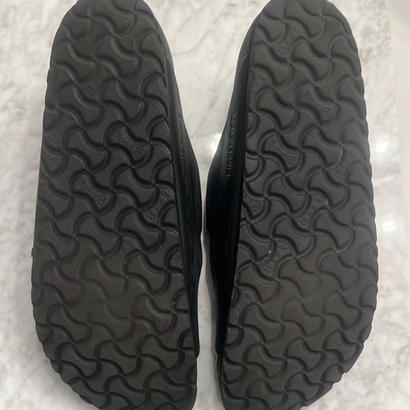 Womens Birkenstocks Size 41 - Picture 2 of 3